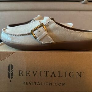 REVITALIGN Cream and Brown Women's Shoes